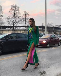 Xenia Tchoumitcheva feet photo thumbnail