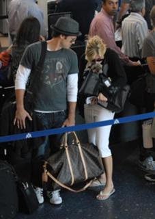 Kristin Cavallari feet photo thumbnail