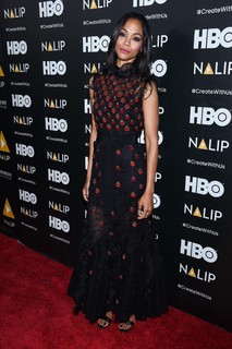 Zoe Saldana feet photo thumbnail
