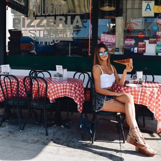 Madison Reed feet photo thumbnail