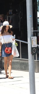 Jenna Dewan feet photo thumbnail