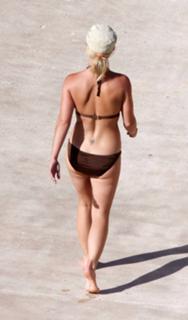 Britney Spears feet photo thumbnail