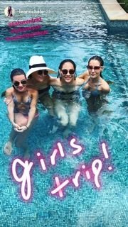 Lea Michele feet photo thumbnail