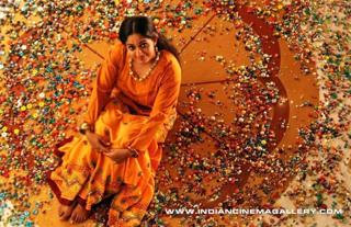 Kavya Madhavan feet photo 2