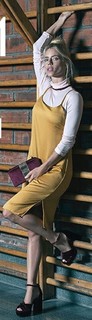 Nicole Neumann feet photo thumbnail