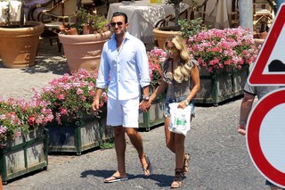 Sylvie Meis feet photo thumbnail