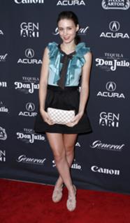 Rooney Mara feet photo thumbnail
