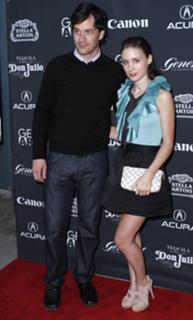 Rooney Mara feet photo thumbnail