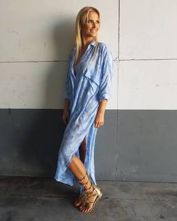Cristina Ferreira feet photo thumbnail