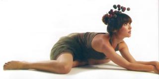 Natalia Oreiro feet photo thumbnail
