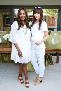 Camilla Belle feet photo thumbnail