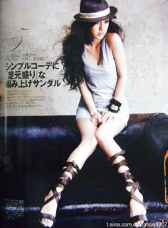 Angelababy feet photo thumbnail