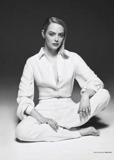Emma Stone feet photo thumbnail