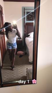 Simone Biles feet photo thumbnail