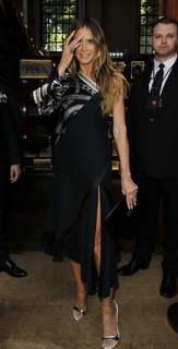 Heidi Klum feet photo thumbnail