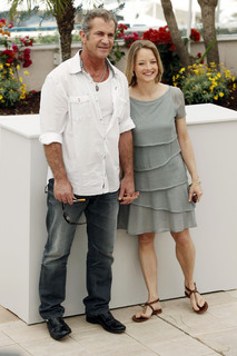 Jodie Foster feet photo thumbnail