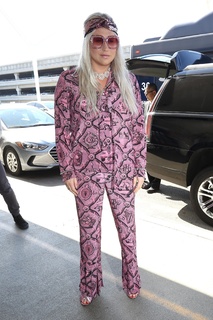 Kesha feet photo thumbnail