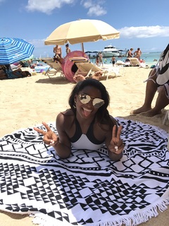 Simone Biles feet photo thumbnail