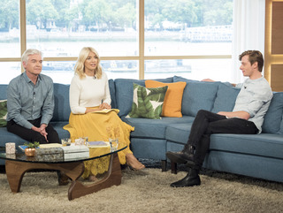 Holly Willoughby feet photo thumbnail