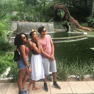 Naomie Harris feet photo thumbnail