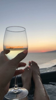 Shay Mitchell feet photo thumbnail