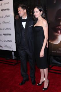 Angelina Jolie feet photo thumbnail