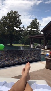 Danica Patrick feet photo thumbnail