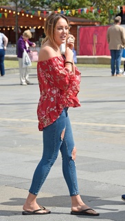 Charlotte Crosby feet photo thumbnail