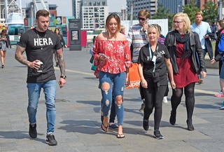 Charlotte Crosby feet photo thumbnail