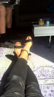 JoJo feet photo thumbnail