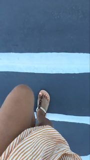 Shay Mitchell feet photo thumbnail