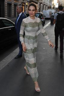 Lily James feet photo thumbnail