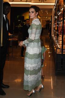 Lily James feet photo thumbnail