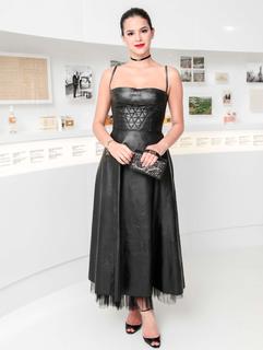 Bruna Marquezine feet photo thumbnail