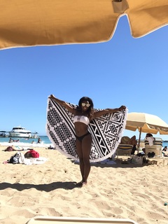 Simone Biles feet photo thumbnail