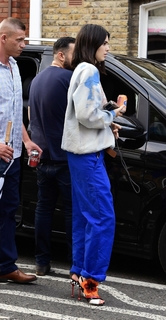 Kendall Jenner feet photo thumbnail