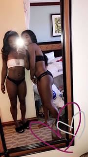 Simone Biles feet photo thumbnail