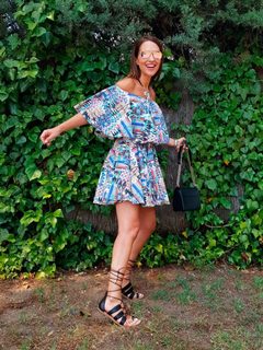 Paula Echevarría feet photo thumbnail
