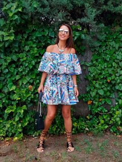 Paula Echevarría feet photo thumbnail