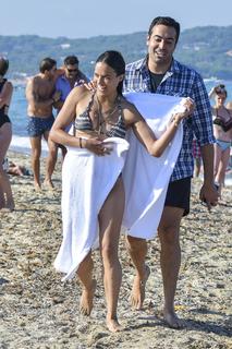 Michelle Rodriguez feet photo thumbnail