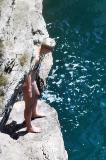 Katy Perry feet photo thumbnail