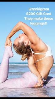Kino MacGregor feet photo thumbnail