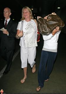 Ashley Tisdale feet photo thumbnail