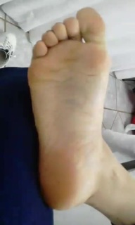Alaine Crissiê feet photo thumbnail