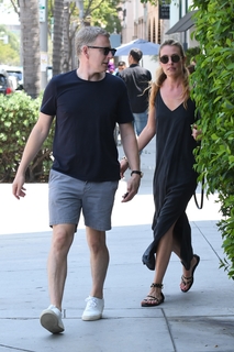 Cat Deeley feet photo thumbnail