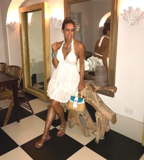 Lili Estefan feet photo thumbnail
