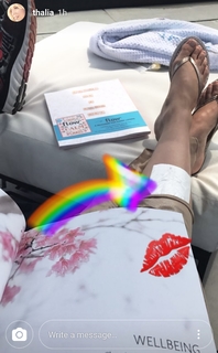 Thalía feet photo thumbnail