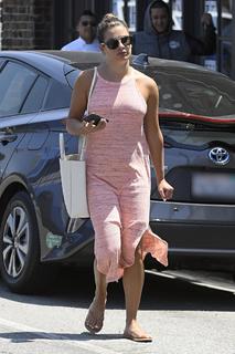 Lea Michele feet photo thumbnail