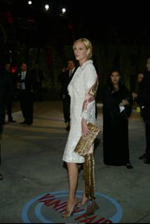 Uma Thurman feet photo thumbnail