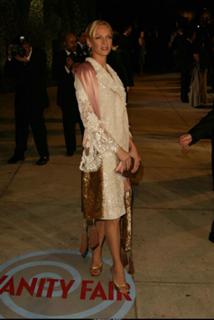 Uma Thurman feet photo thumbnail
